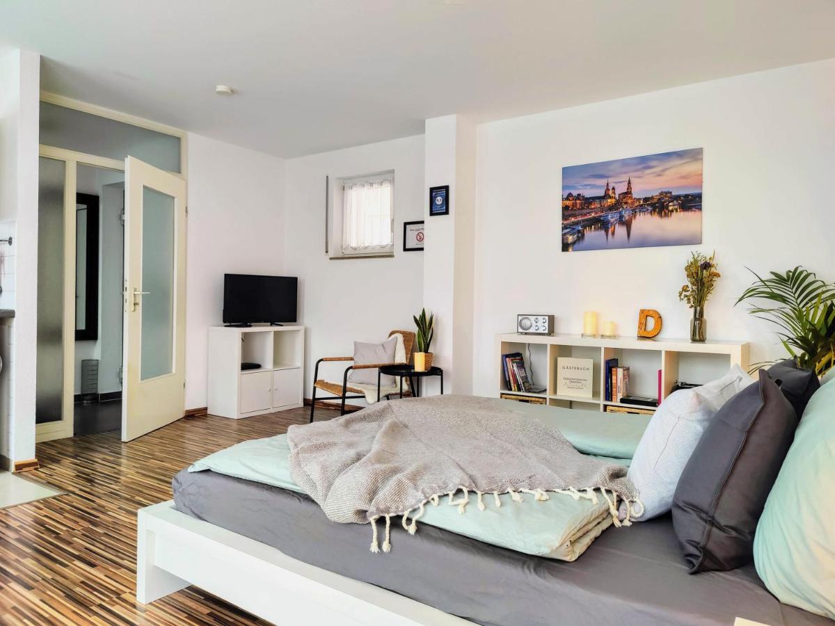 Gemuetliche Ferienwohnung In Ruhiger Lage Дрезден Екстериор снимка